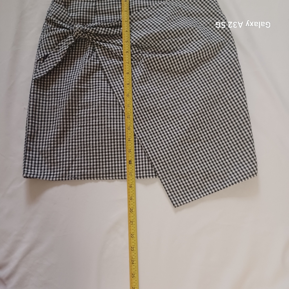 Soprano Women Size M Black and White Gingham Mini Skirt - Picture 10 of 12